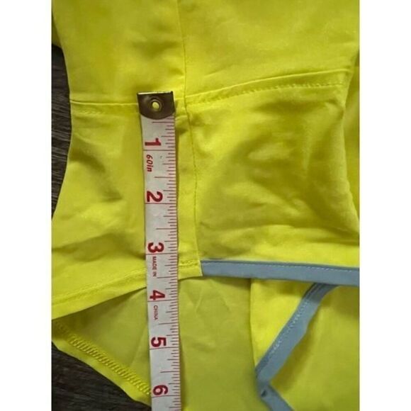 Under Armour Fly By 2.0 Shorts-Size XL - Picture 6 of 6